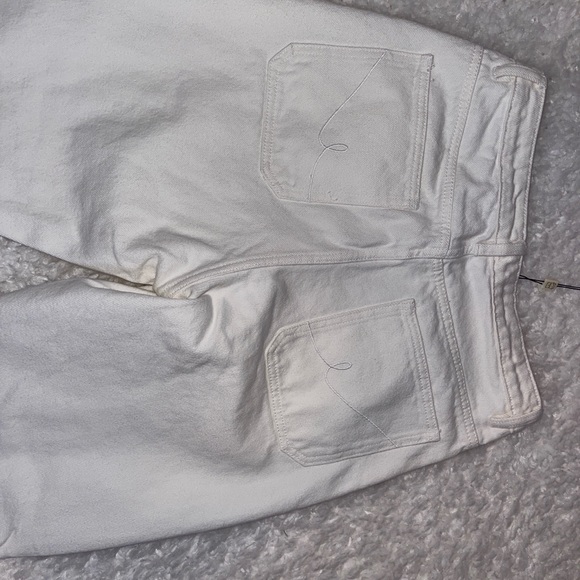 ByEgreis Arlene Mom Jeans Straight White Distressed NWT - Picture 5 of 5